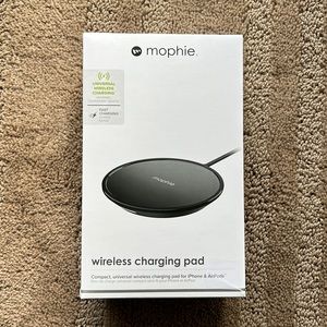 Mophie wireless charging pad